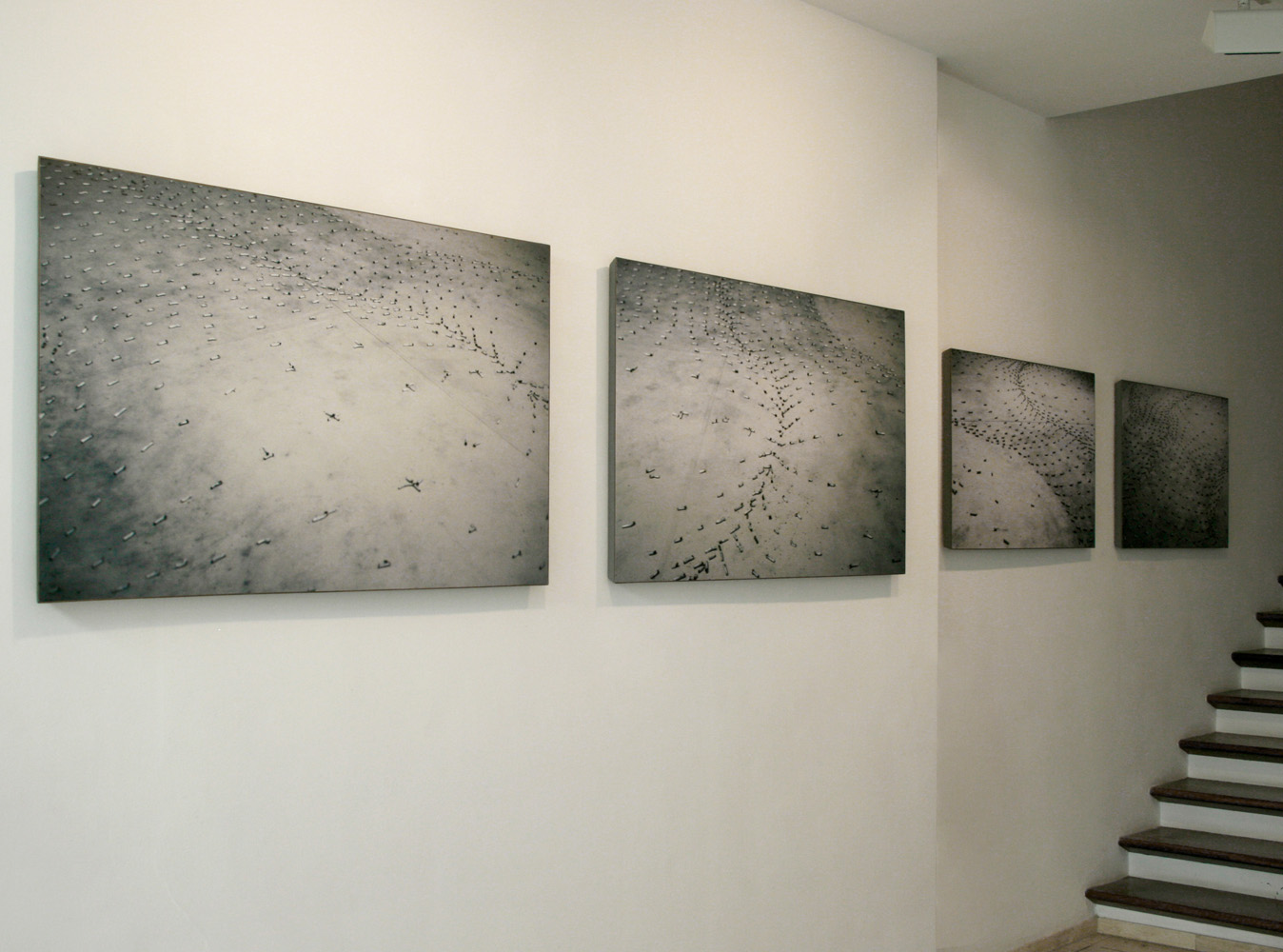 Vista de la exposición 'Escombrar' en la Galeria Maior de Pollença, 2009